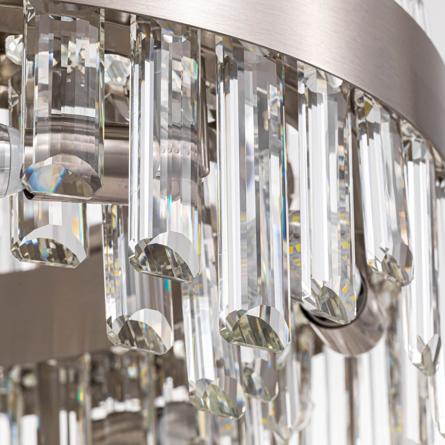 luxora-elegance-chrome-brass-crystal-rectangular-chandelier-texture-9